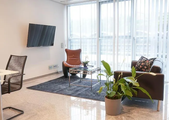 Exklusive Stadtoase Design-Wohnung - Panoramablick